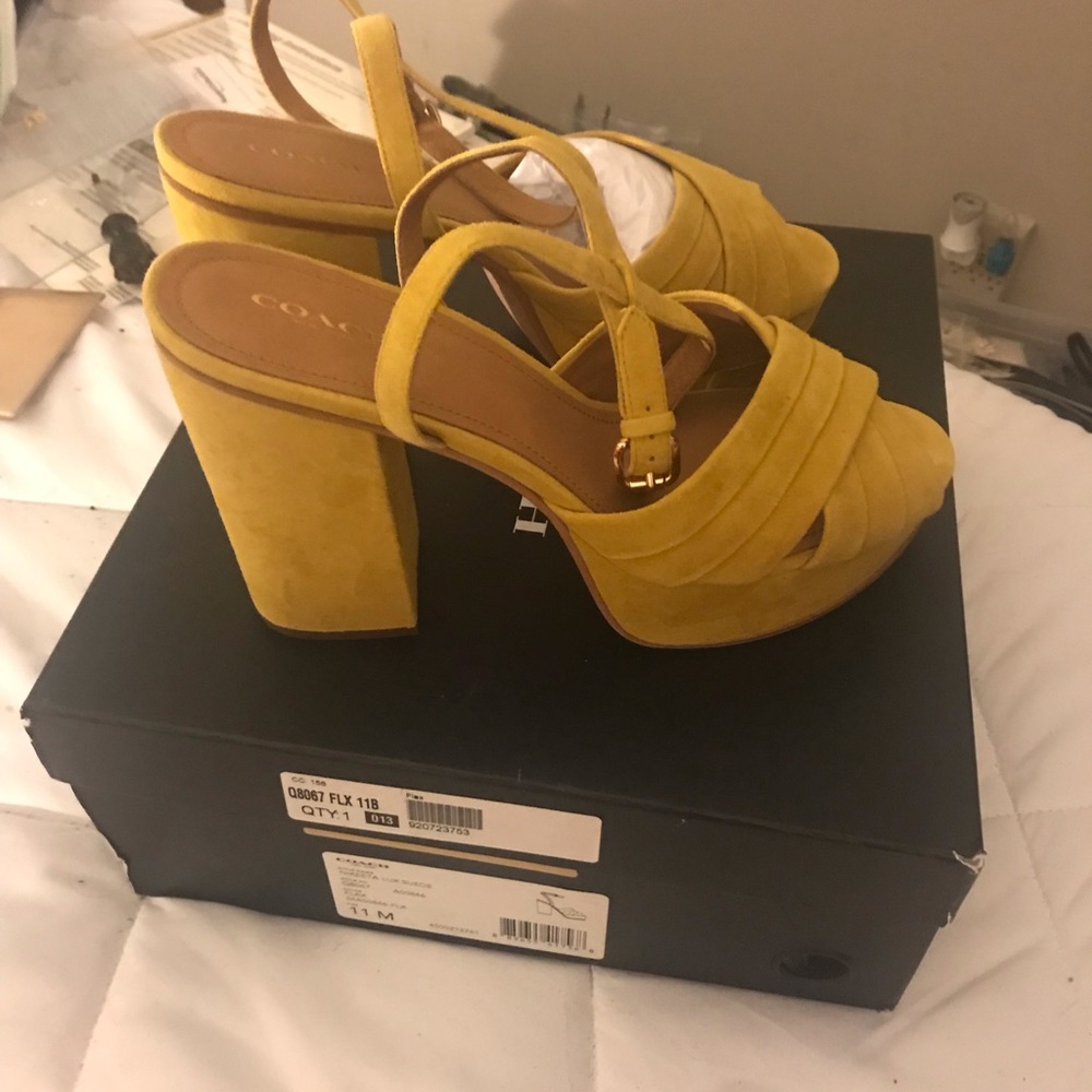 Brand new suede Nikeeta lux coach heels